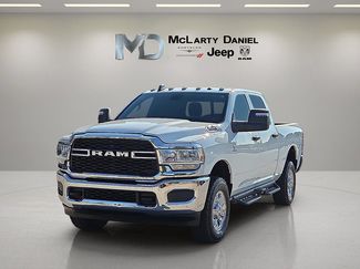 Used 2024 RAM 2500 Tradesman w/ Chrome Appearance Group AWD/4WD video 2