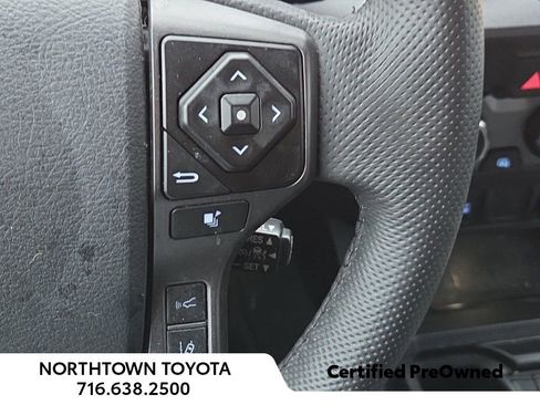 Used 2023 Toyota Tacoma TRD Off-Road image 22