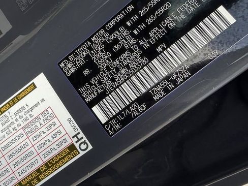 Used 2025 Toyota 4Runner Limited image 29