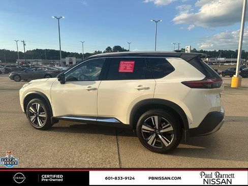 Certified 2021 Nissan Rogue Platinum FWD image 14