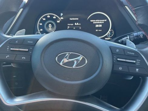 Used 2023 Hyundai Sonata SEL Plus image 11