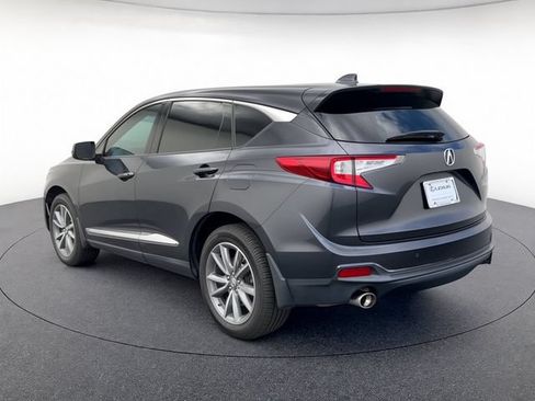 Used 2019 Acura RDX w/ Technology Package FWD image 3