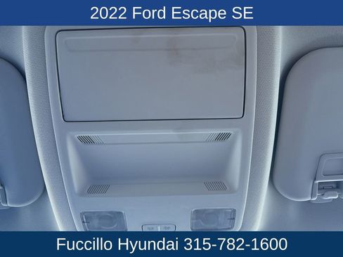 Used 2022 Ford Escape SE w/ Convenience Package image 25