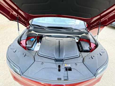 Used 2023 Genesis GV60 Performance image 18