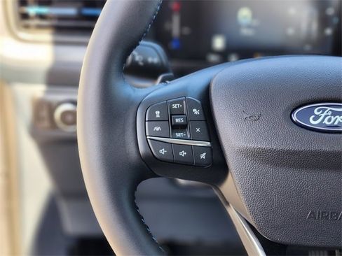 New 2025 Ford Maverick Lobo image 28