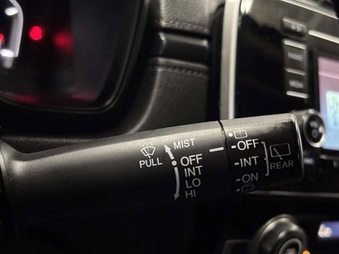 Used 2020 Honda CR-V LX image 41
