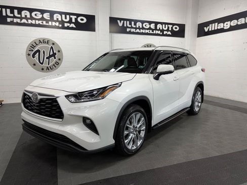 Used 2021 Toyota Highlander Limited AWD/4WD image 7