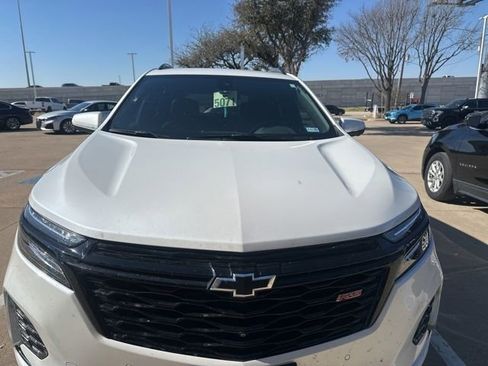 Used 2024 Chevrolet Equinox RS w/ RS Leather Package image 2