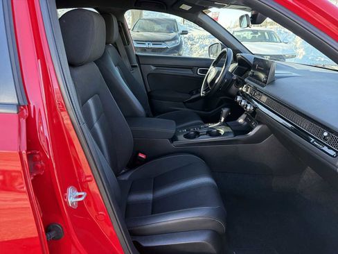 Used 2023 Honda Civic Sport image 15