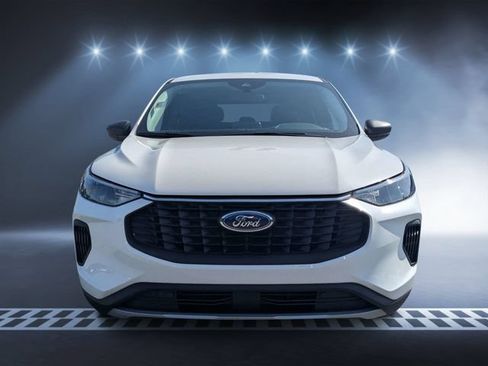 Used 2023 Ford Escape Active AWD/4WD image 8