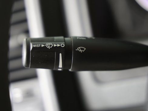 Used 2019 RAM 1500 Express w/ Express Value Package image 21