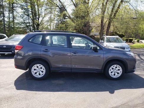 Used 2024 Subaru Forester AWD/4WD image 2