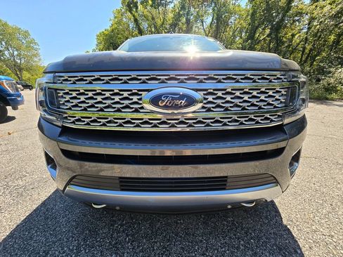 Used 2021 Ford Expedition Max Platinum AWD/4WD image 12