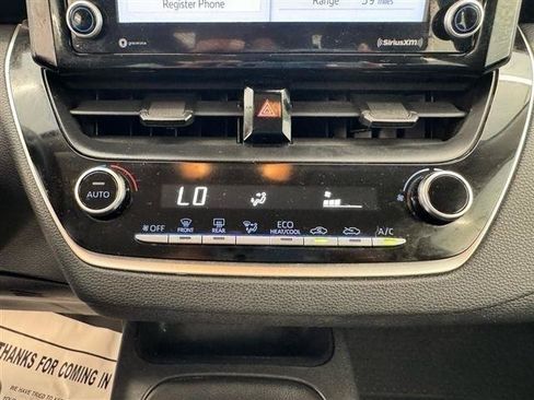 Used 2022 Toyota Corolla LE FWD image 23