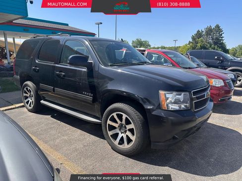 Used 2011 Chevrolet Tahoe LT AWD/4WD image 2