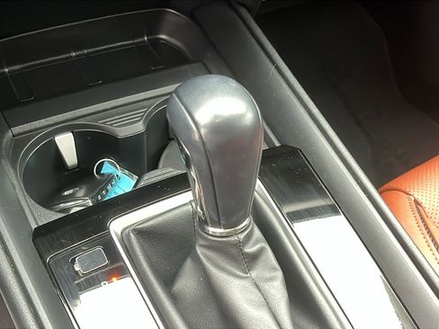 Certified 2024 MAZDA CX-50 AWD 2.5 Turbo w/ Premium Pkg image 17