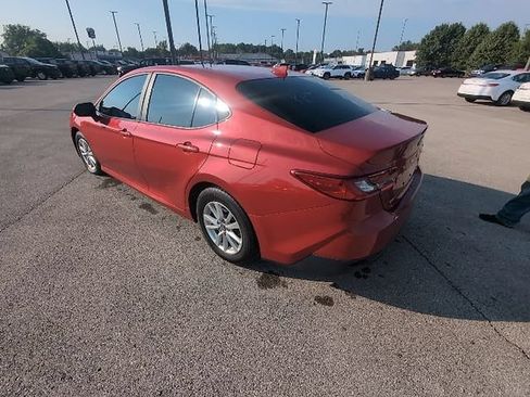 Used 2025 Toyota Camry LE FWD image 8