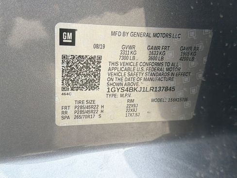 Used 2020 Cadillac Escalade Luxury w/ Escalade Sport Edition image 31