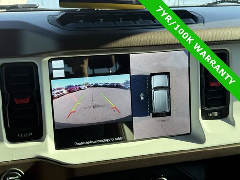 Certified 2024 Ford Bronco Heritage Edition image 28