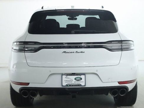 Used 2021 Porsche Macan Turbo image 7