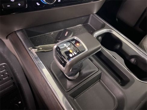 Used 2024 GMC Sierra 1500 SLT w/ SLT Premium Plus Package image 16