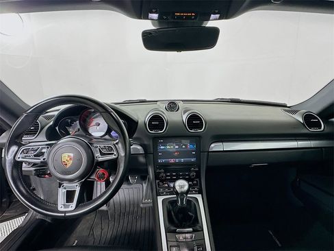 Used 2017 Porsche 718 Cayman S image 3