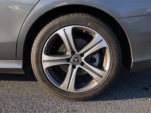 Used 2018 Mercedes-Benz E 300 E 300 image 6