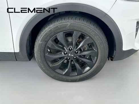 Used 2020 Kia Sorento S AWD/4WD image 35