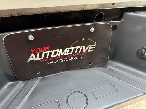 Used 2012 Ford F250 XL w/ XL Value Pkg image 7