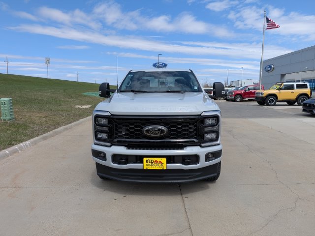 New 2026 Ford F250 XLT w/ XLT Premium Package AWD/4WD image 9
