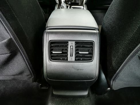 Used 2019 Honda Accord EX image 18