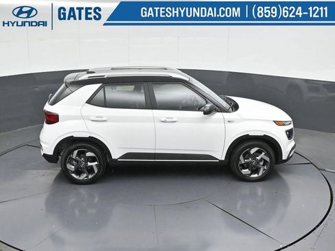 New 2025 Hyundai Venue Limited image 49