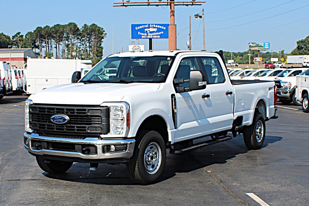 Used 2026 Ford F250 XL w/ XL Chrome Package AWD/4WD image 2