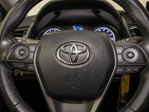 Used 2024 Toyota Camry SE image 16