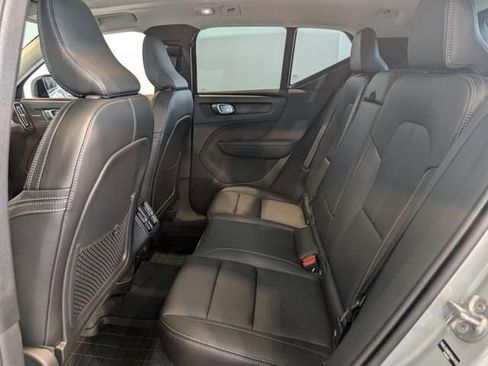 New 2026 Volvo XC40 B5 Ultra w/ Climate Package image 23