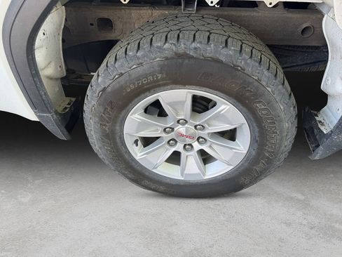 Used 2022 GMC Sierra 1500 SLE AWD/4WD image 21