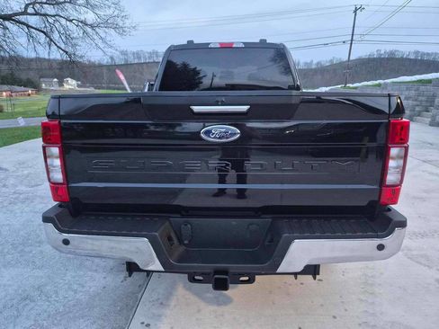 Used 2020 Ford F250 XLT w/ XLT Premium Package image 5