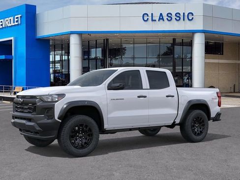 New 2026 Chevrolet Colorado Trail Boss AWD/4WD image 2
