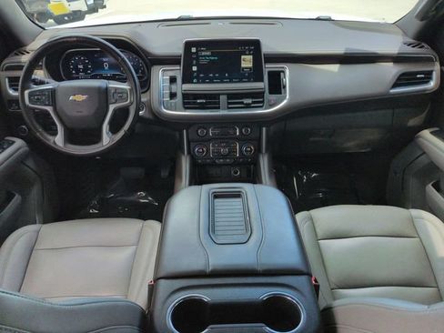 Used 2022 Chevrolet Tahoe LT w/ LT Signature Package RWD image 15