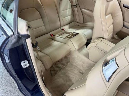 Used 2012 Mercedes-Benz E 350 4MATIC Coupe image 8