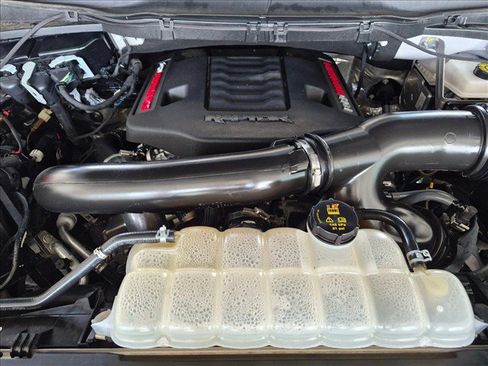 Used 2025 Ford F150 Raptor AWD/4WD image 25