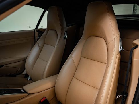 Used 2012 Porsche 911 Carrera S image 28