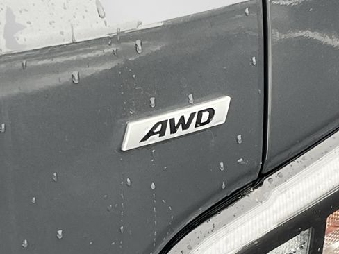 Used 2023 Hyundai Kona SEL w/ Convenience Package image 10