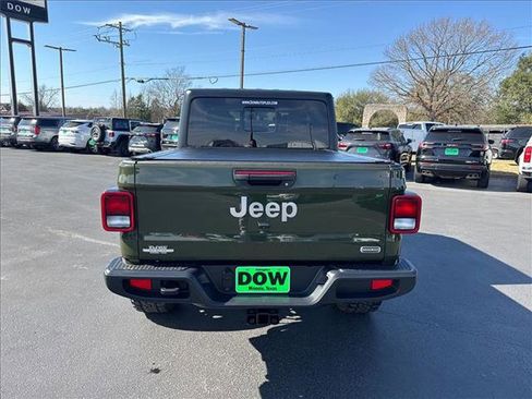 Used 2021 Jeep Gladiator Overland w/ Popular Equipment Package image 10