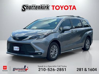 Used 2026 Toyota Sienna XLE