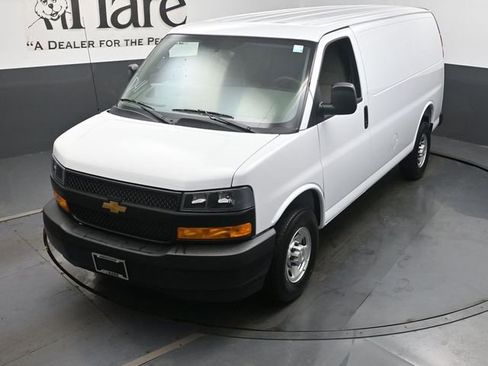 New 2026 Chevrolet Express 2500 w/ Driver Convenience Package RWD image 23
