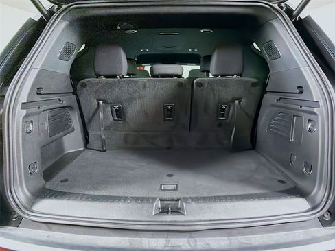 Used 2024 Chevrolet Traverse LS w/ Midnight/Sport Edition FWD image 14