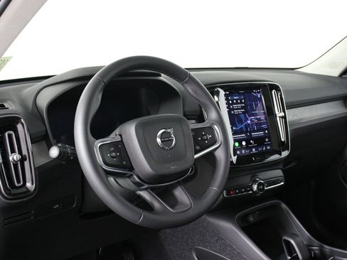 New 2026 Volvo XC40 B4 Core image 8