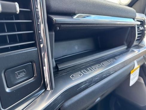 New 2026 Ford F250 Lariat w/ Chrome Package image 34
