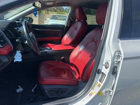 Used 2019 Toyota Camry XSE w/ Carpet Mat Package FWD image 8